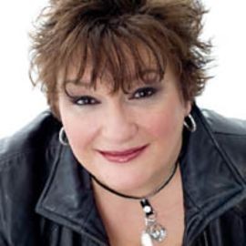Pegine Echevarria - Professional null Speaker