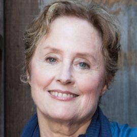 Alice Waters - Professional Speakers Booking
