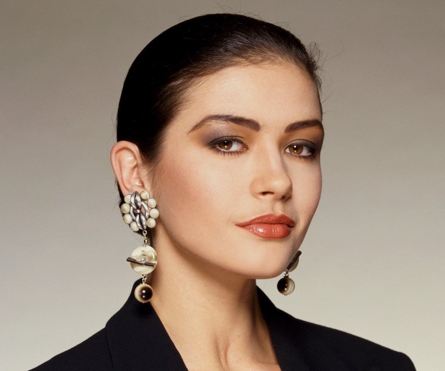 Catherine Zeta-Jones - Professional null Speaker