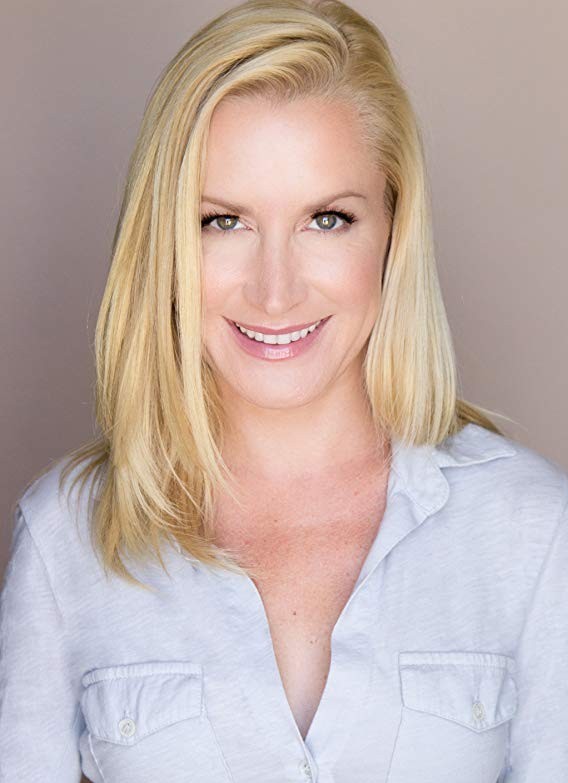 Angela Kinsey - Professional Actors-Actresses Speaker