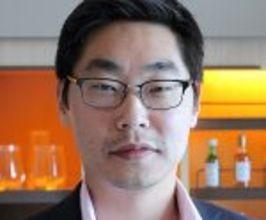 Andrew Burr - Professional Speakers Booking