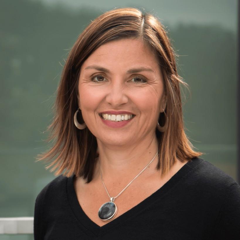 Elena Aguilar - Professional Speakers Booking