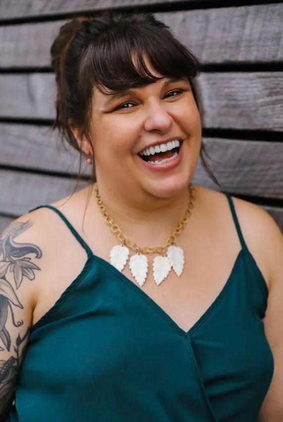 Sarah Lohman - Professional null Speaker