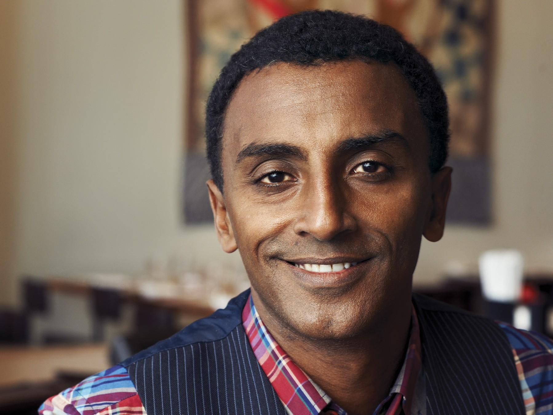 Chef Marcus Samuelsson Holds Cooking Demonstration and Cookbook Signing at the Macy’s in Chicago