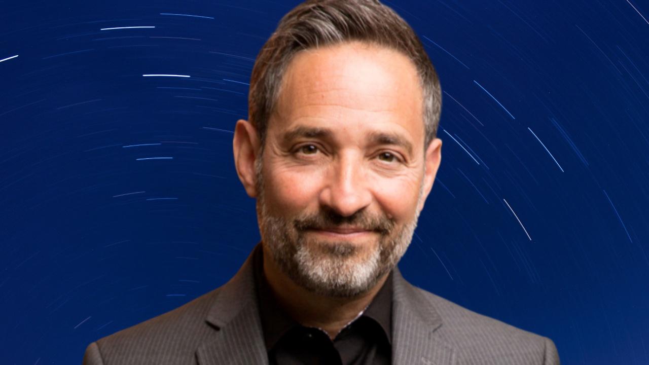 Igniting Corporate Innovation: The Complete Guide to Booking Josh Linkner for Your Next Event