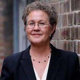 Linda Darling-Hammond - Professional Speakers Booking
