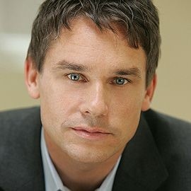 Marcus Buckingham - Professional Speakers Booking
