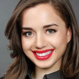 Karissa Bodnar - Professional Business Speaker