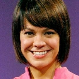 Ali Vincent - Professional Speakers Booking