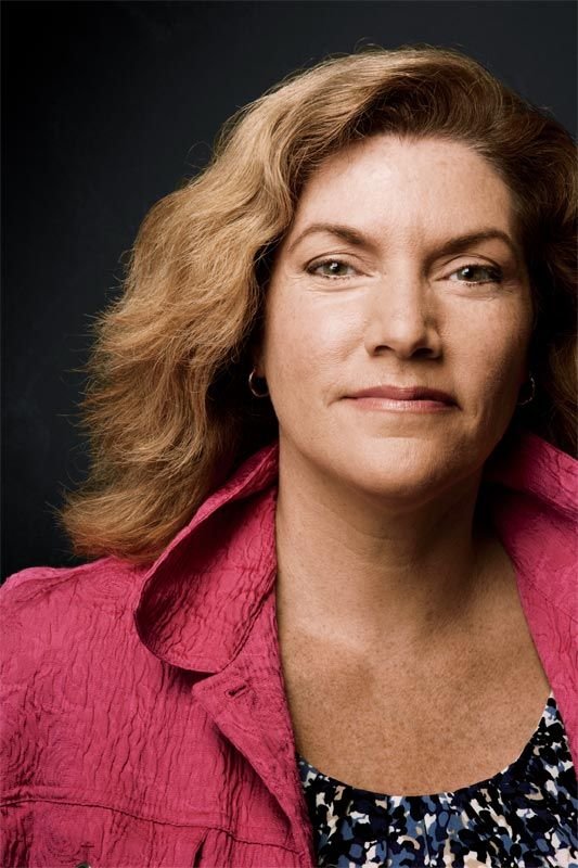 Theresa Alfrao Daytner - Professional Speakers Booking