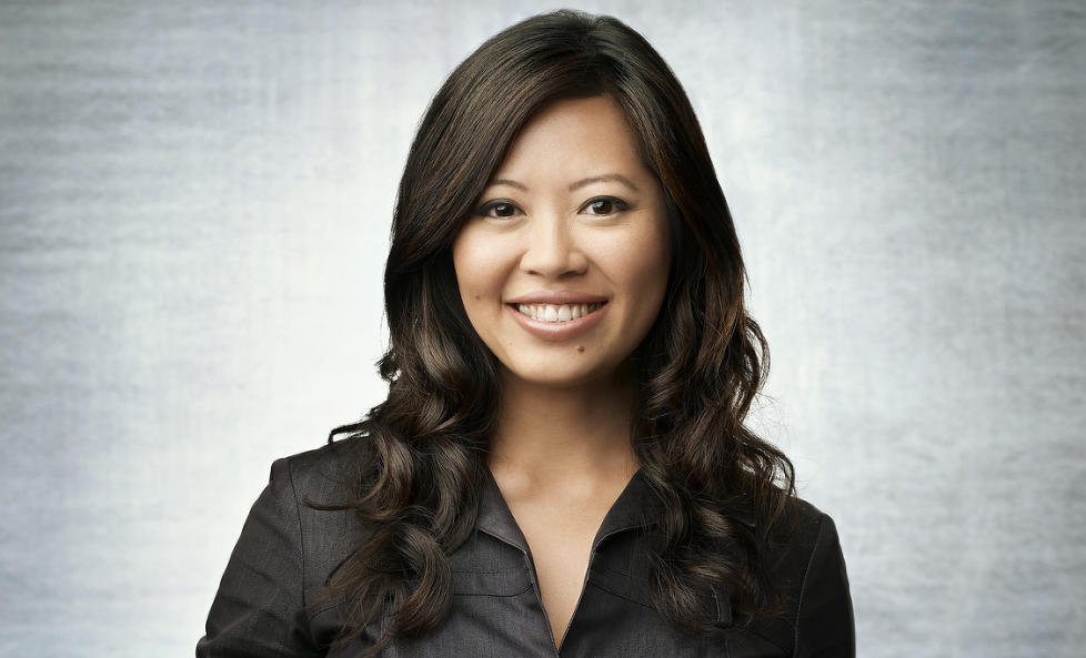 Tan Le - Professional null Speaker