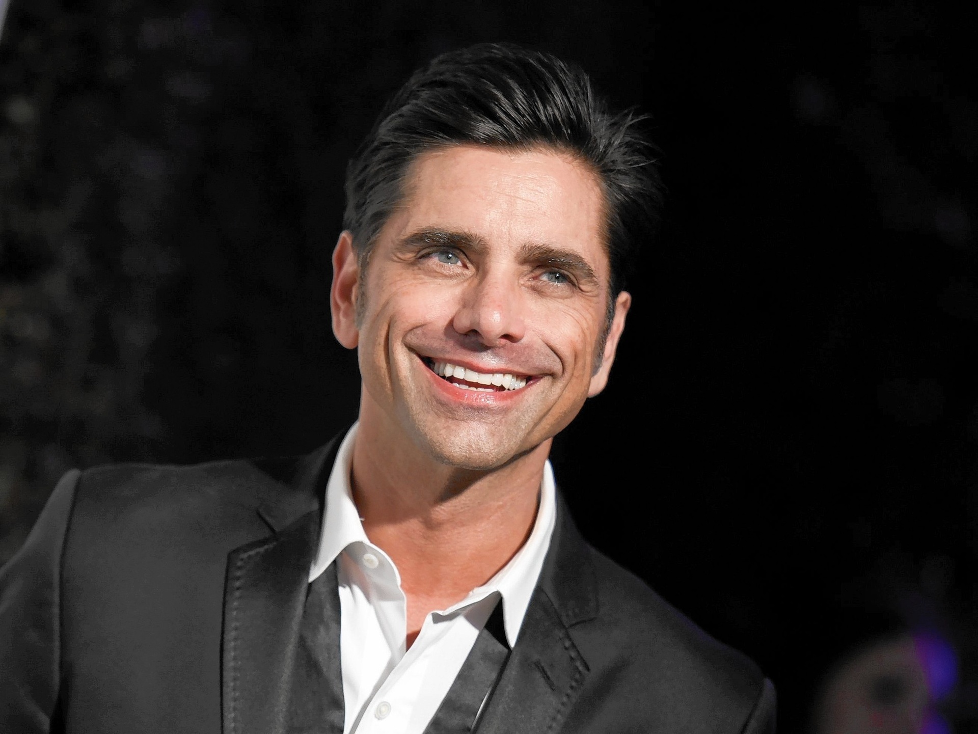 John Stamos - Professional Speakers Booking