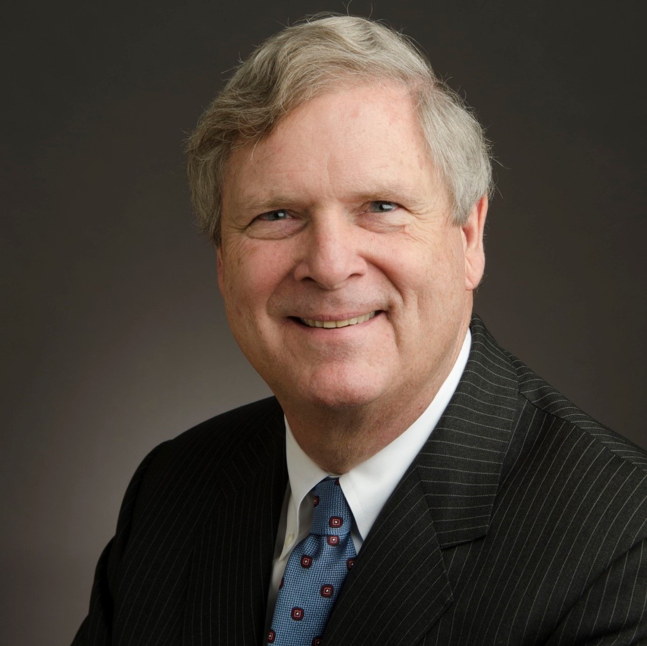 Tom Vilsack - Professional Speakers Booking