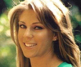 Alexandra Robbins - Professional Speakers Booking