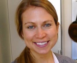 Elyse Kopecky - Professional null Speaker