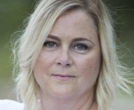 Laura McQuade - Professional Speakers Booking