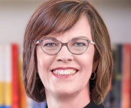 Cheryl Bachelder - Professional Speakers Booking