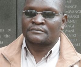 Douglas Sidialo - Professional null Speaker