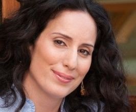 Annie Sibonney - Professional null Speaker