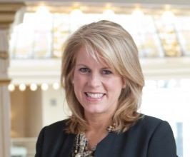 Kate Betts - Professional null Speaker