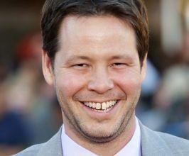 Ike Barinholtz - Professional Speakers Booking