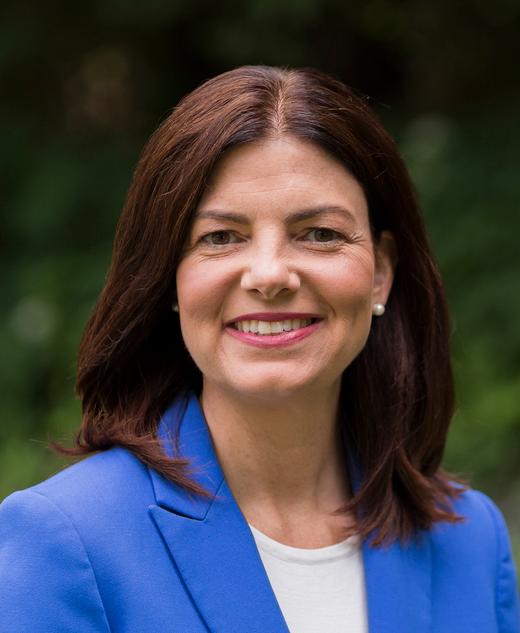 Kelly Ayotte - Professional Speakers Booking