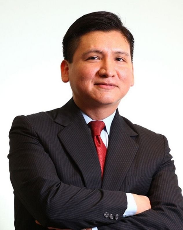 Edgar Perez - Professional Speakers Booking