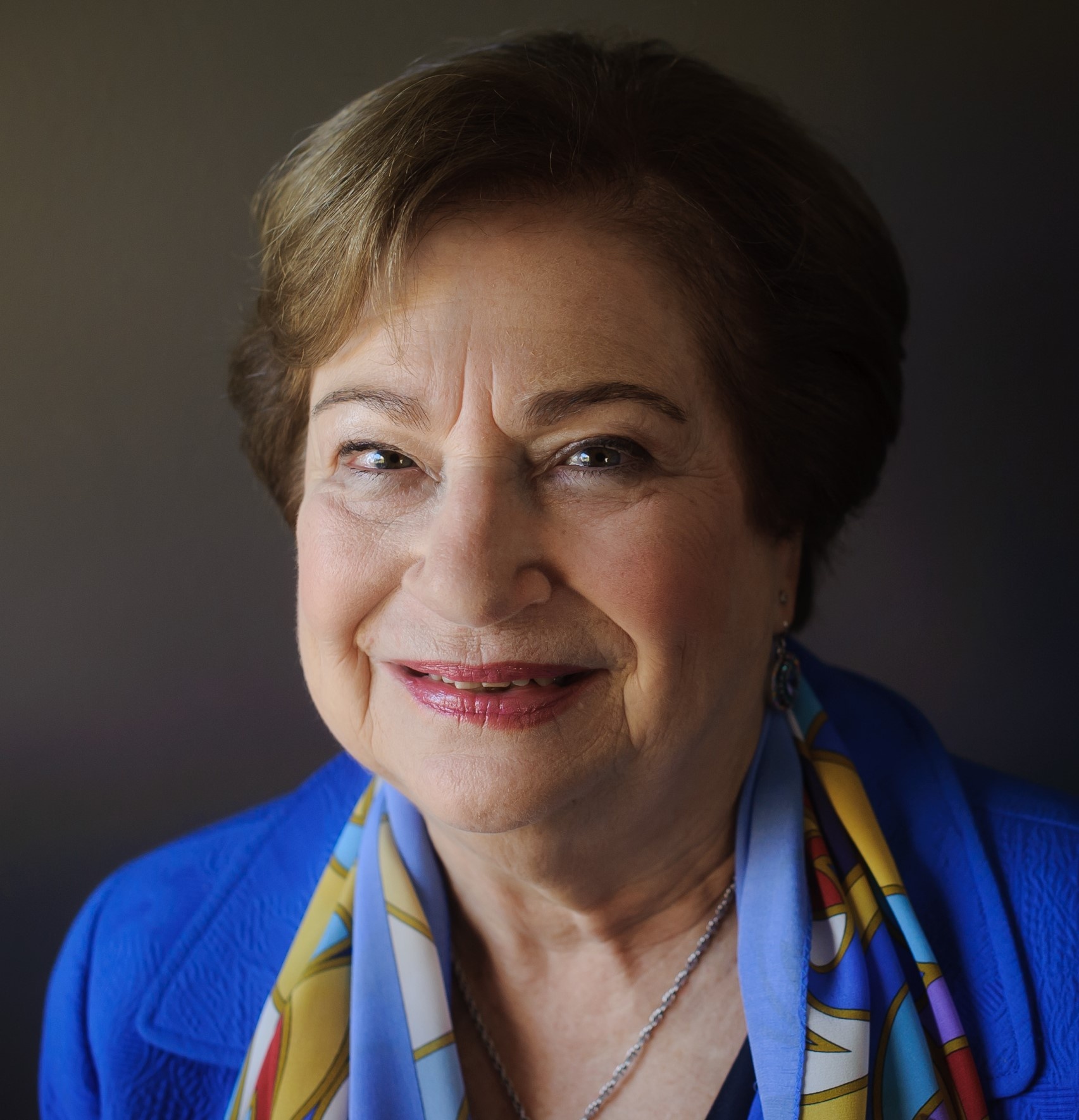 Angela Stent - Professional Speakers Booking