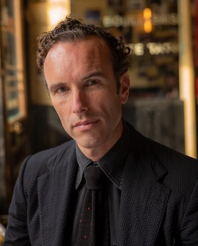 Elliot Ackerman - Professional Speakers Booking