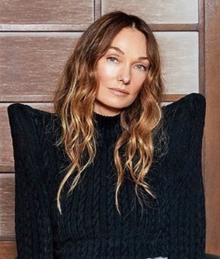 Kelly Wearstler - Professional null Speaker