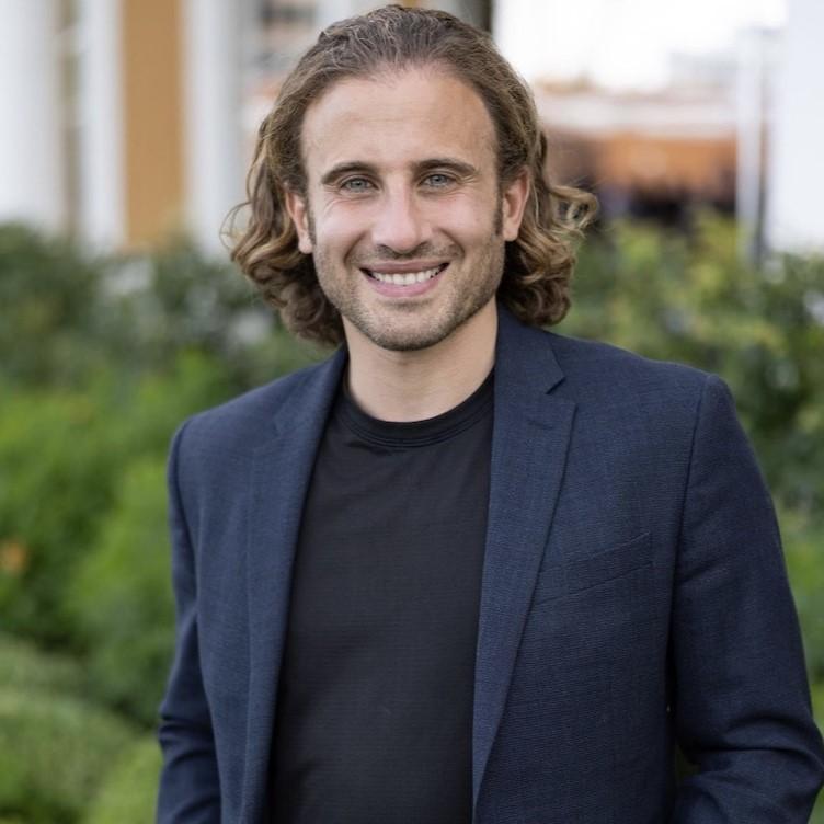 Chris Bashinelli - Professional null Speaker