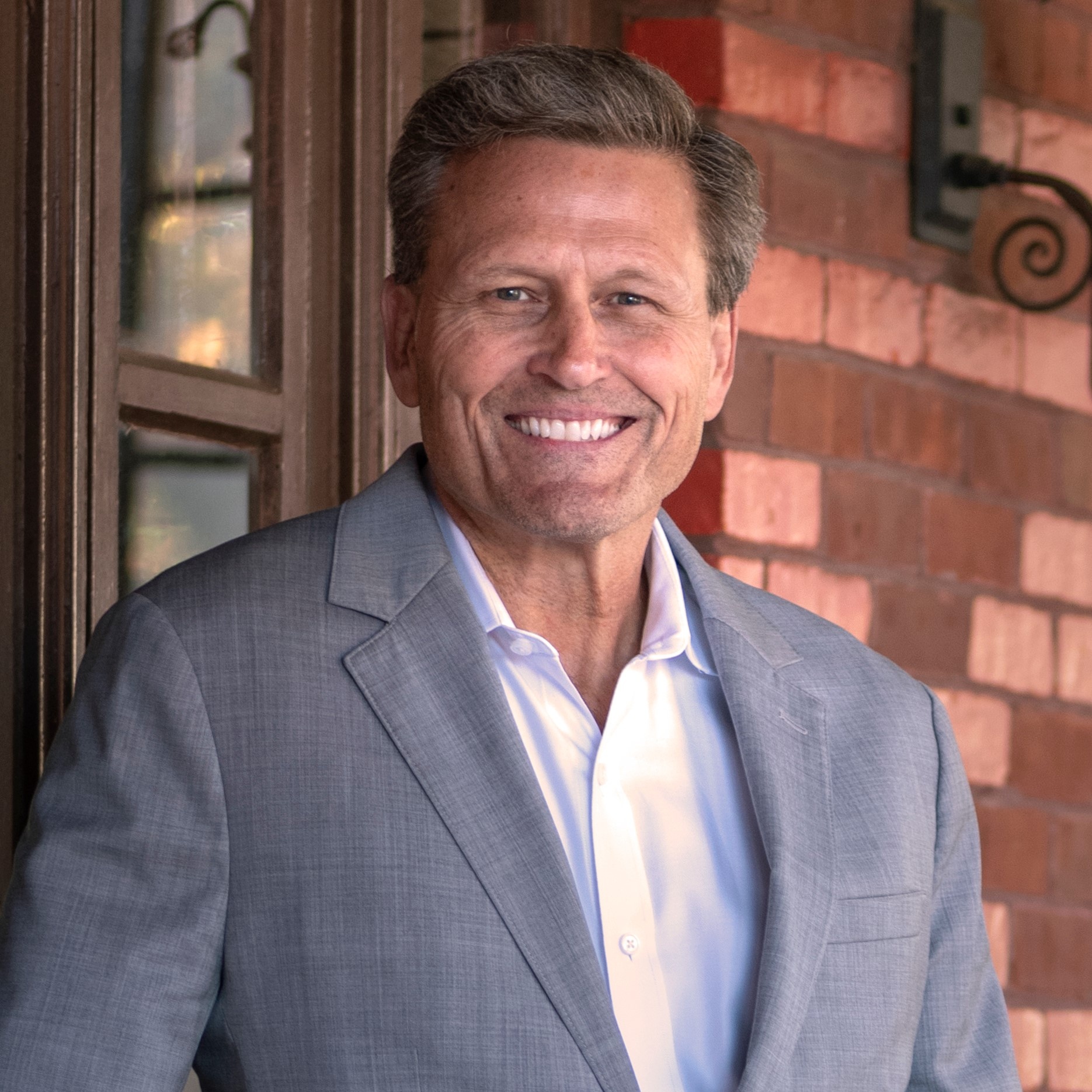 David Baldacci - Professional Speakers Booking