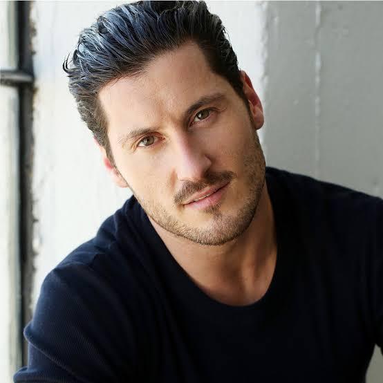 Val Chmerkovskiy - Professional Speakers Booking