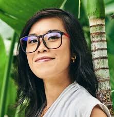 Stephanie Foo - Professional Speakers Booking