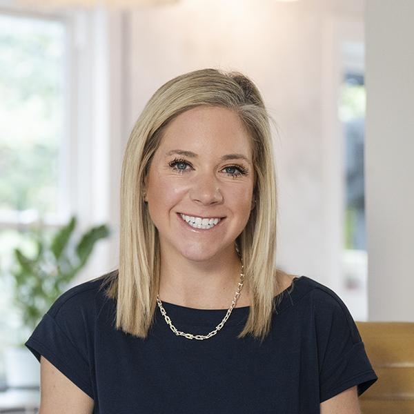 Amanda Zurawski - Professional Speakers Booking