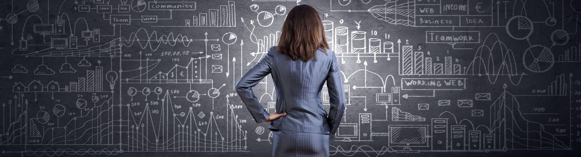 Top Women Entrepreneur Speakers hero
