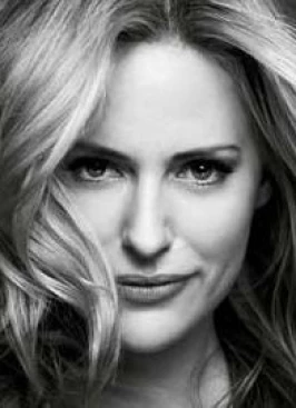 Aimee Mullins S Booking Agent And Speaking Fee Speaker Booking Agency