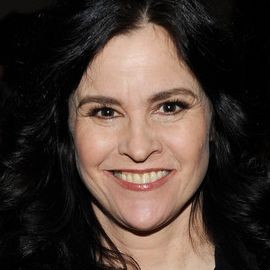 Ally Sheedy’s Booking Agent and Speaking Fee - Speaker Booking Agency