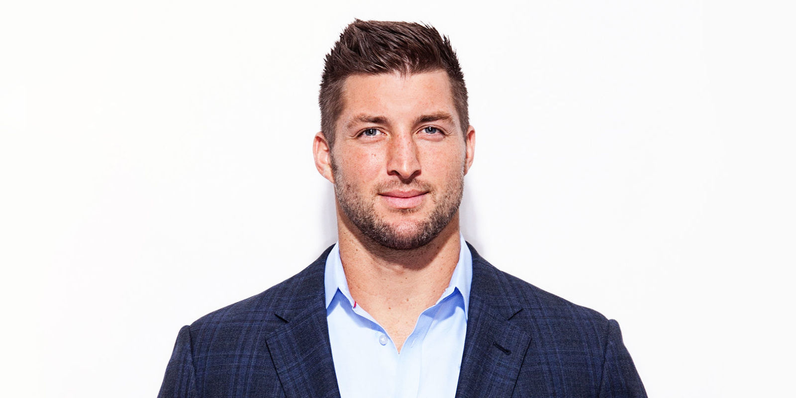 Tim Tebow’s Booking Agent and Speaking Fee - Speaker Booking Agency